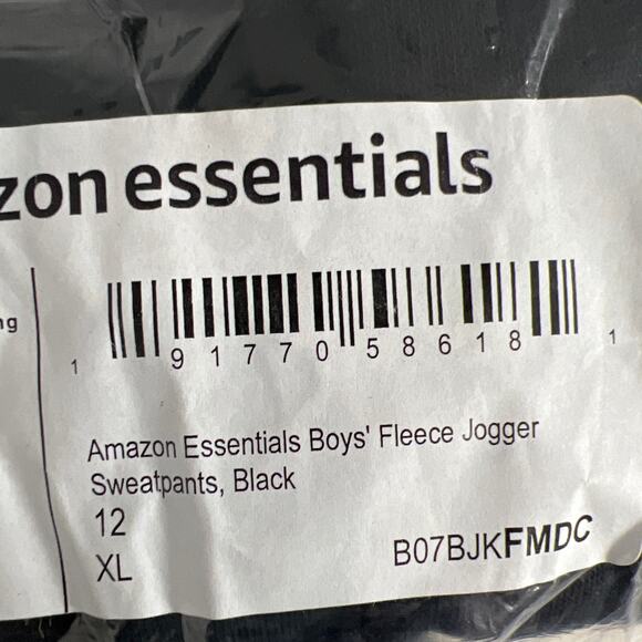 Amazon Essentials Boys XL Black Fleece Jogger Sweatpants Warm Lounge Pants - Picture 8 of 9